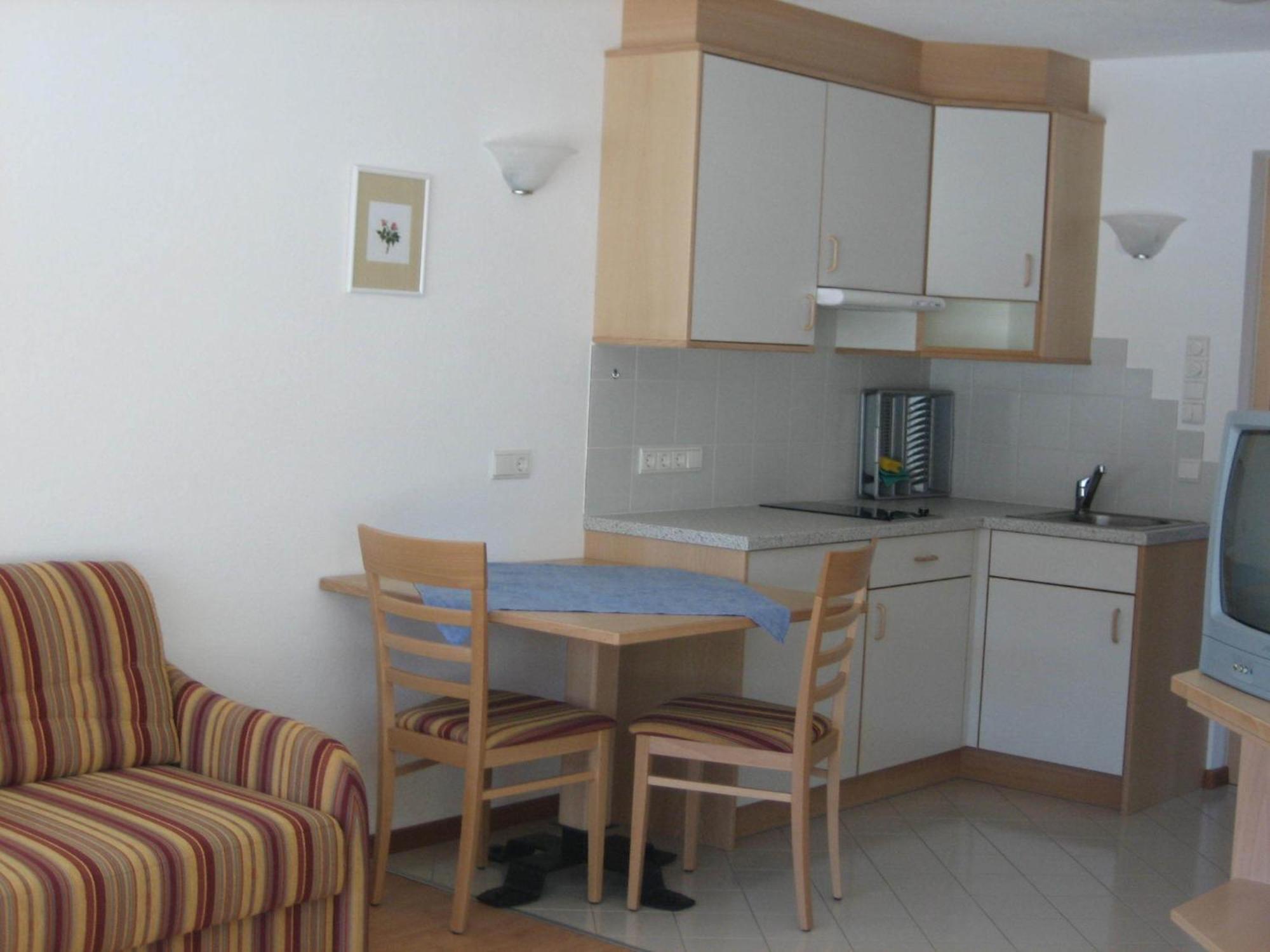 Garni - Appartement Neumairhof Rasun di Sopra Exterior photo