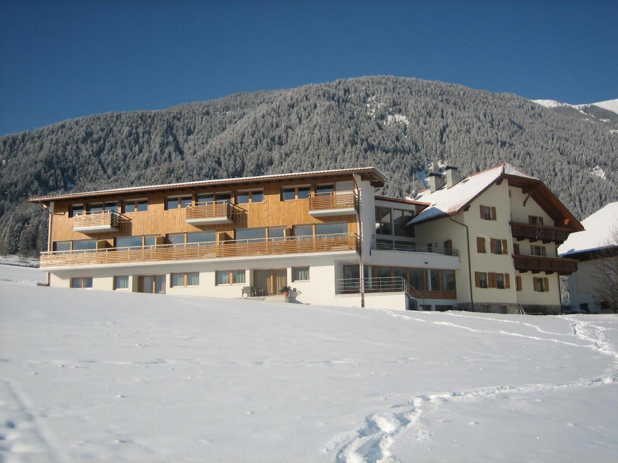 Garni - Appartement Neumairhof Rasun di Sopra Exterior photo